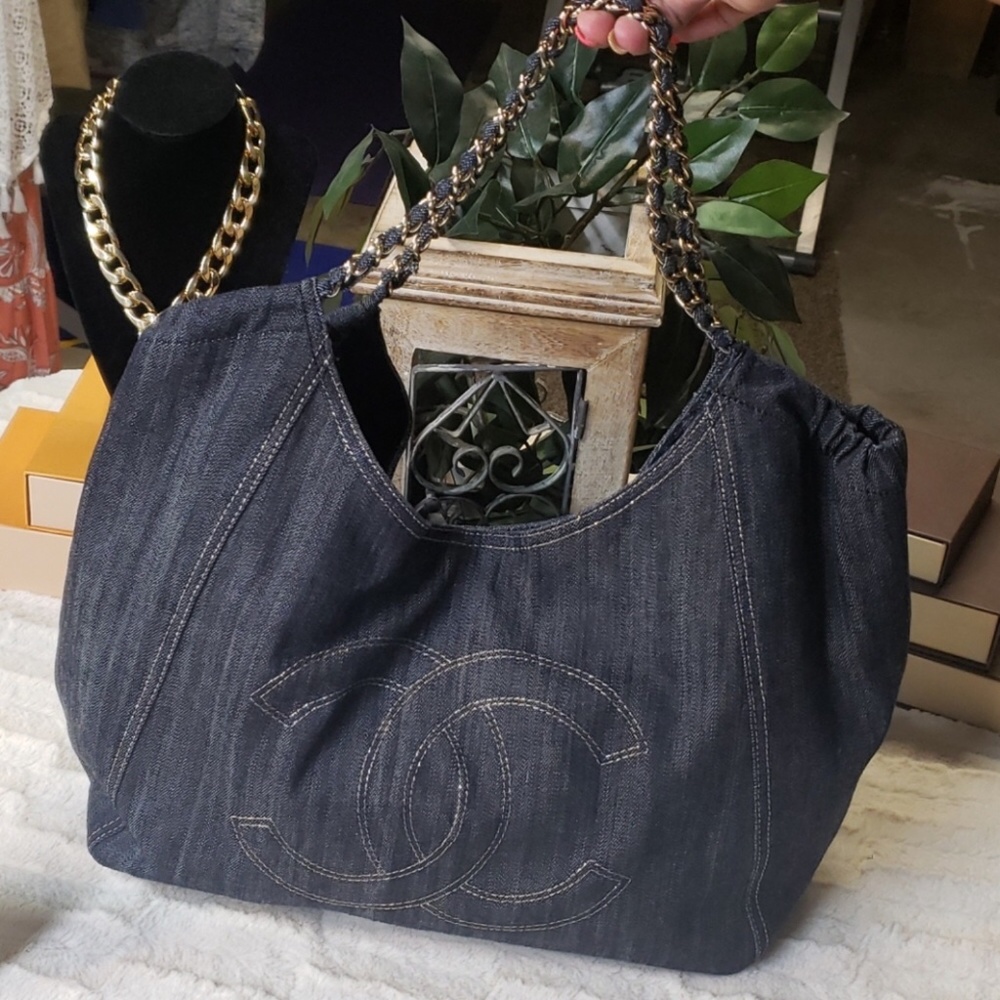 Authentic Chanel Coco Cabas XL denim